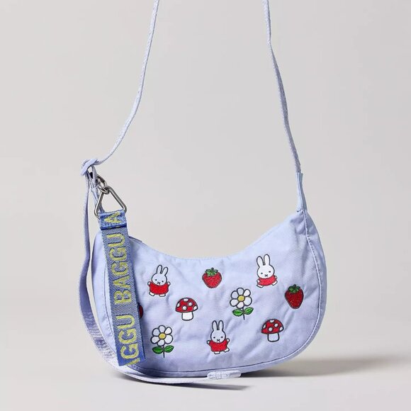 NWT Baggu Small Crescent Bag - Embroidered Miffy - Picture 7 of 8